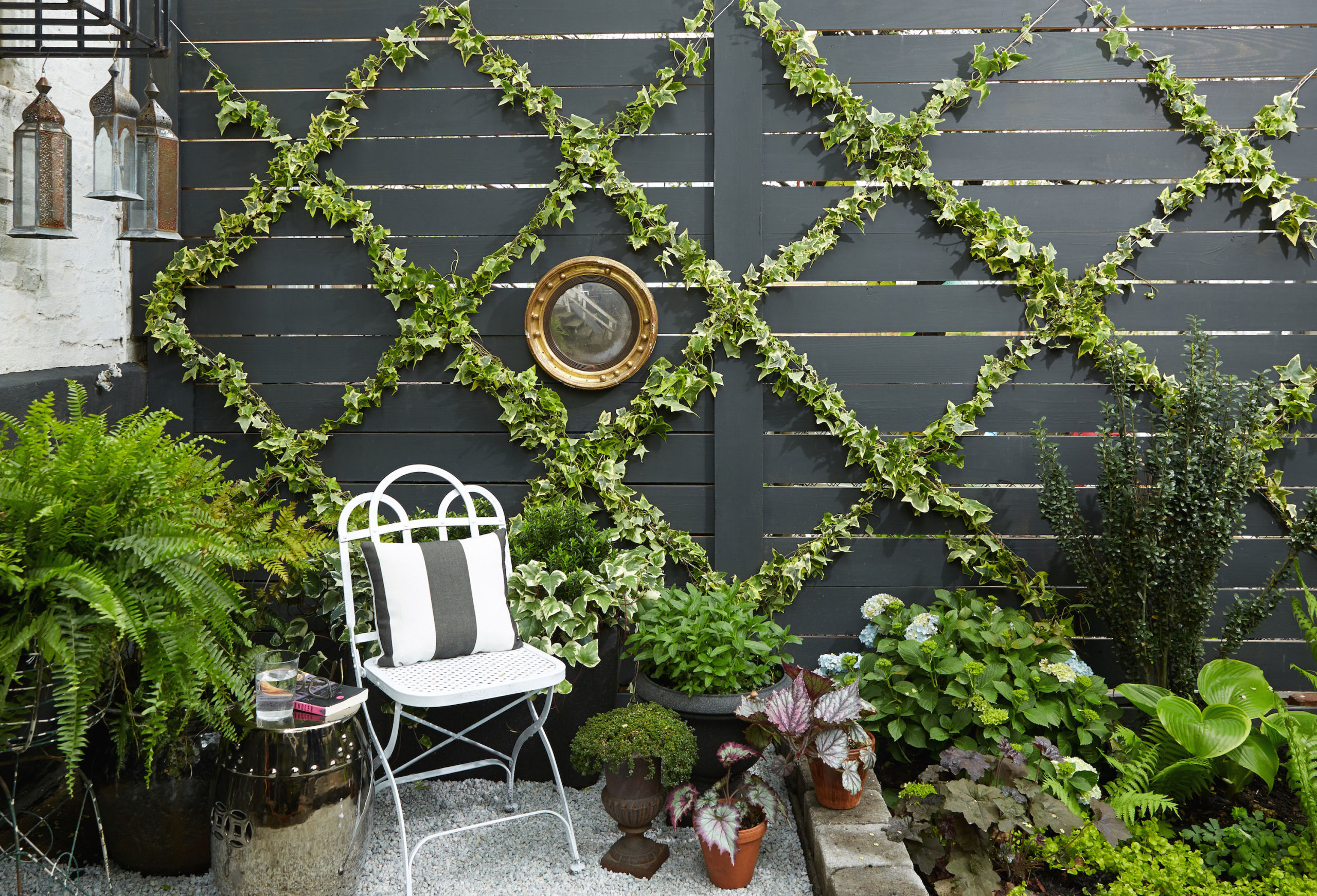 gallery-1464037902-gardening-design-ideas-1